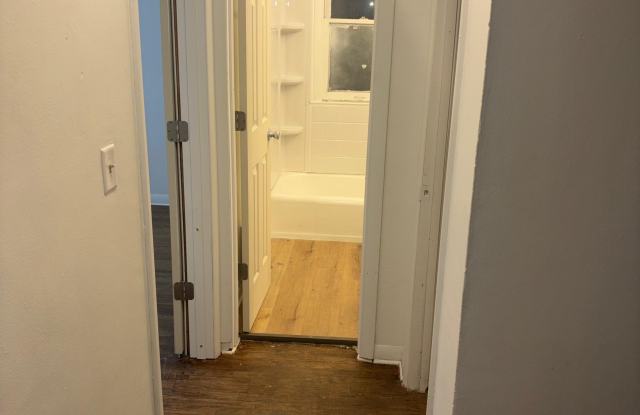 5754 North 65th Street - Upper Gallery 3
