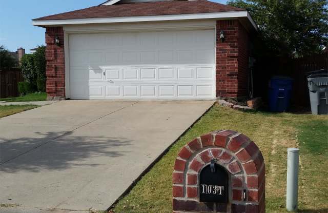 1031 Port Sullivan Dr Gallery 4