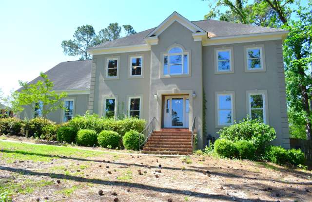 4130 Knollcrest Circle North photos photos