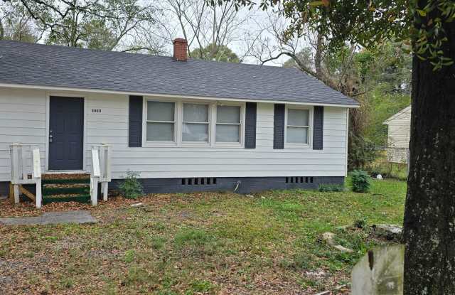 1613 Cornell *******SECTION 8 FRIENDLY photos photos