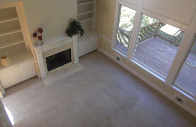 5207 Forest View Trail SE Gallery 4