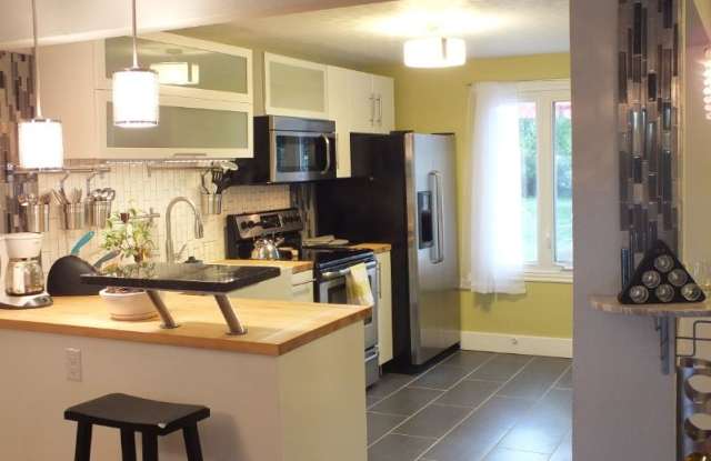 3020 S Colorado Blvd - 3020 South Colorado Boulevard, Denver, CO 80222