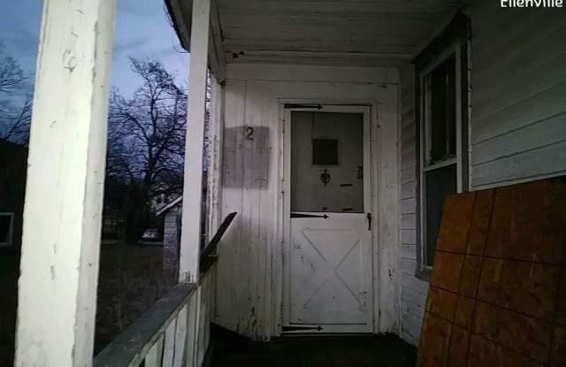 2 Lincoln St. Gallery 4