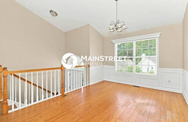 115 West Skyline View Gallery 4