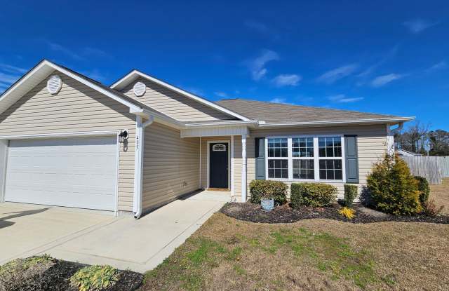 Spacious 3 Bedroom 2 Bathroom Home on Half an Acre photos photos