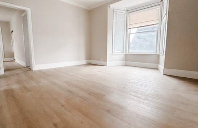 32 Wamesit St unit: 3 photos photos