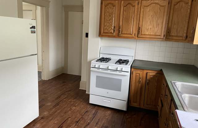 961 Home Ave Unit 1 - 1 Gallery 4