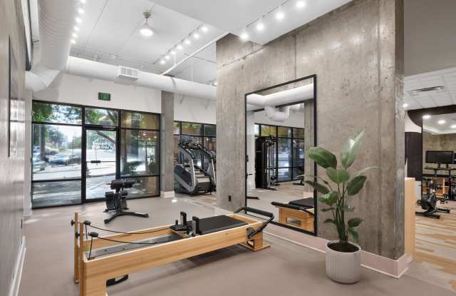 1016 Lofts Gallery 2