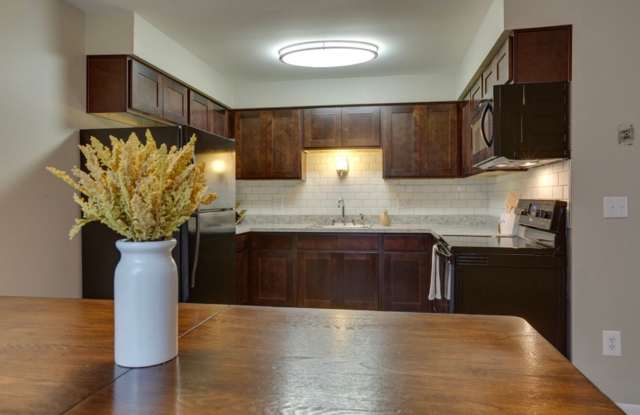 Sterling Hill Apartments photos photos