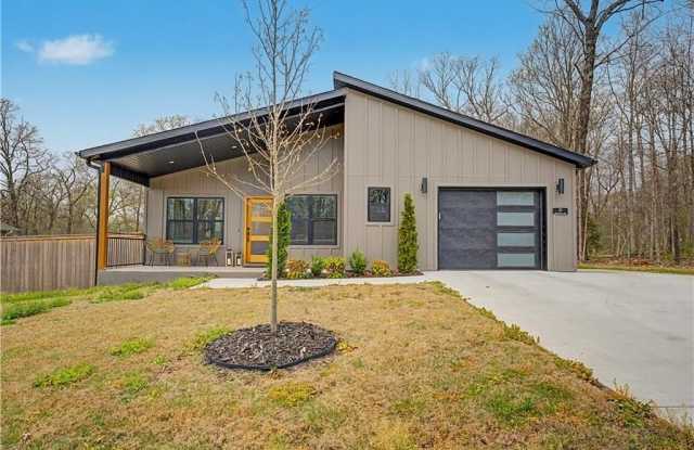 20 Kentallen LN photos photos 20 Kentallen LN photos photos