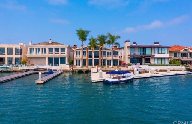 35 Linda Isle - 35 Linda Isle, Newport Beach, CA 92660