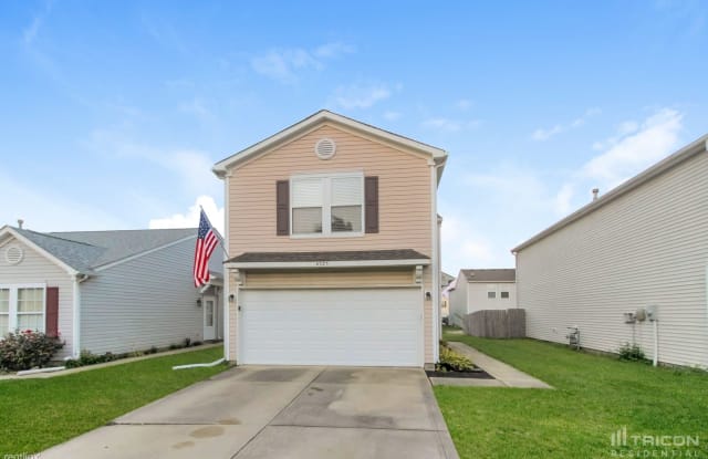 4525 Connaught East Drive - 4525 Connaught East Drive, Plainfield, IN 46168