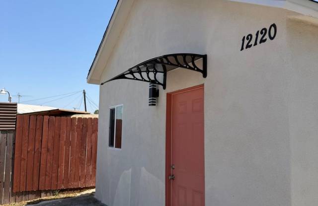 Newly Built 1-Bedroom Bungalow in El Monte Gallery 1