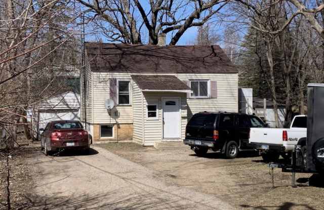 411 8th Avenue East - 1 Gallery 1
