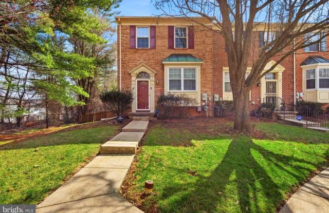 23 RED JONATHAN photos photos 23 RED JONATHAN photos photos