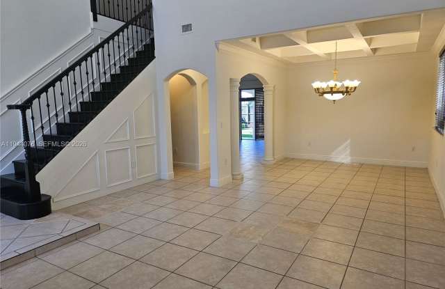 15387 Southwest 21 Lane Gallery 4