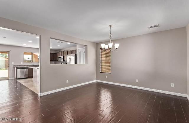 23561 W MOHAVE Street Gallery 2