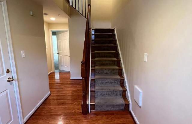 2422 KILLARNEY TER Gallery 2