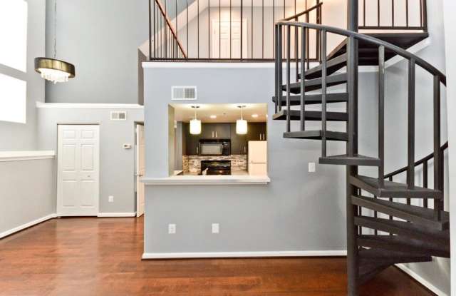 15645 Easthaven Ct Gallery 1
