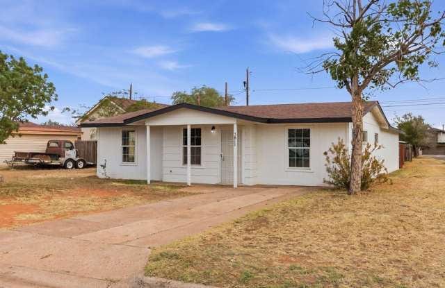 3811 Cedar Spring Gallery 2