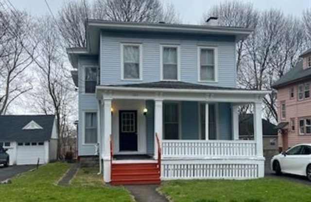 1211 Madison Street - 2 photos photos