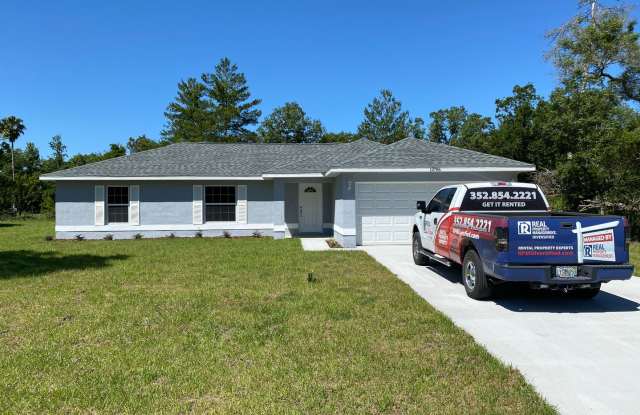 Desirable SW Ocala Neighborhood 3/2/2 *WON'T LAST* photos photos