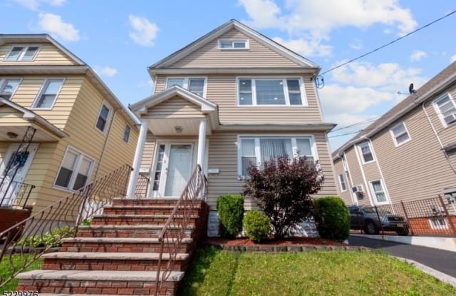 415 Helen St - 415 Helen Street, Linden, NJ 07036