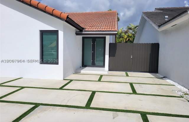 3872 SW 133rd Pl Gallery 2