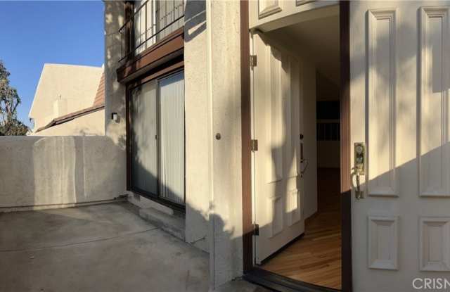 6220 Nita Avenue Gallery 3