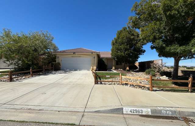 Beautiful West Lancaster Home Gallery 3