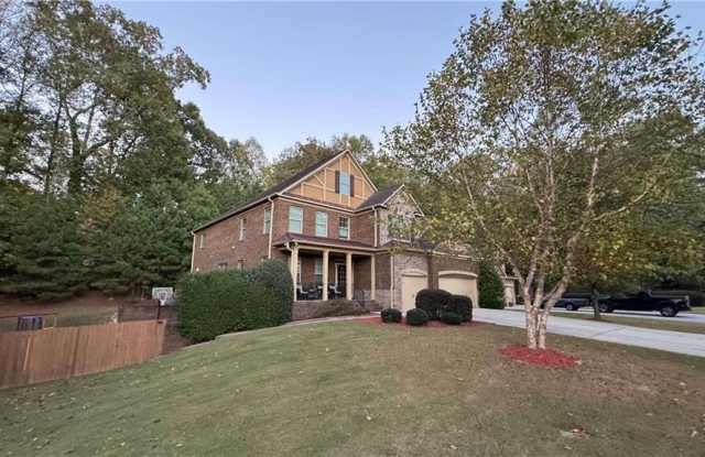 180 Village Green Court SW photos photos