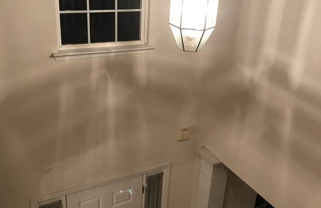 105 Kurtner Ct Gallery 2