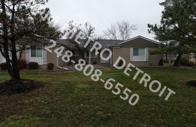 86 Maclynn Dr - 86 Maclynn Drive, Troy, MI 48098