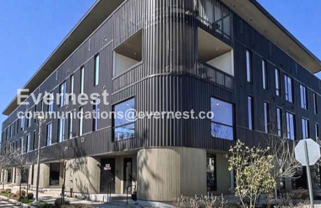 500 Merritt Avenue photos photos