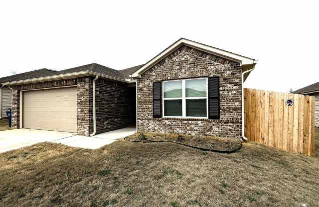 Spacious  Stylish Living – The Best Deal in the State! - 2032 Dillards Drive, Chickasha, OK 73018