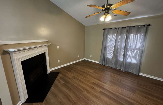 304 Northwoods Court Southeast Gallery 3