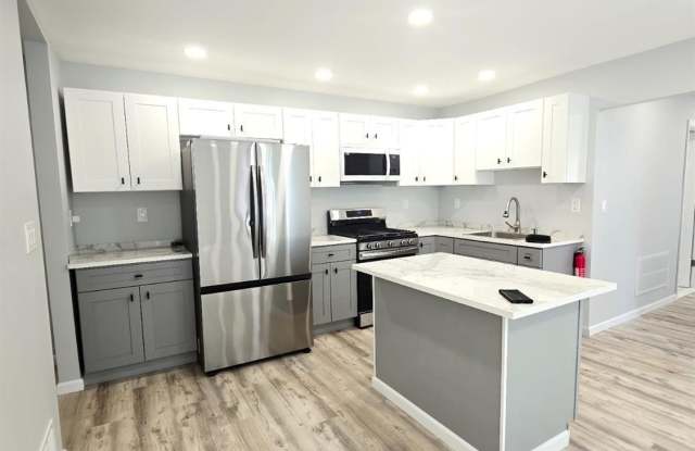 326 SUTTON ST Street photos photos