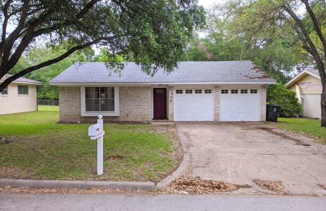 AUG PRE-LEASE Cute 3 bedroom home in Bryan close to campus! Gallery 1