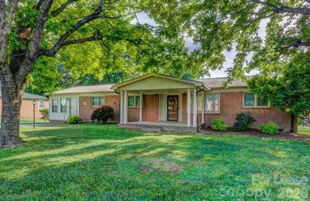1409 Delview Road - 1409 Delview Road, Cherryville, NC 28021