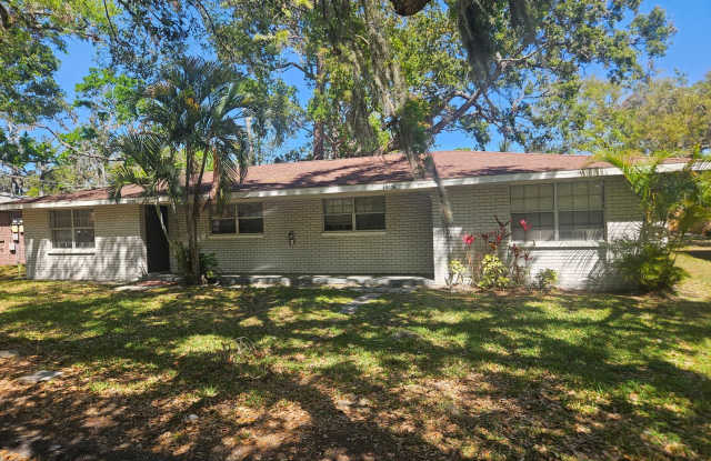 Charming 2-Bedroom, 1-Bathroom Duplex in Convenient Location photos photos