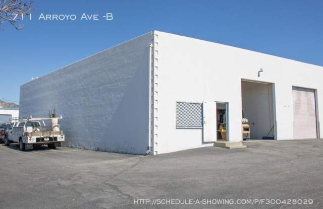 711 Arroyo Ave -B - 711 Arroyo St, Los Angeles, CA 91340
