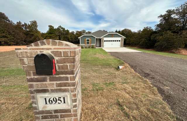 New Construction 3 Bedroom, 2 Bathroom on a 1.36 wooded acre lot! photos photos New Construction 3 Bedroom, 2 Bathroom on a 1.36 wooded acre lot! photos photos