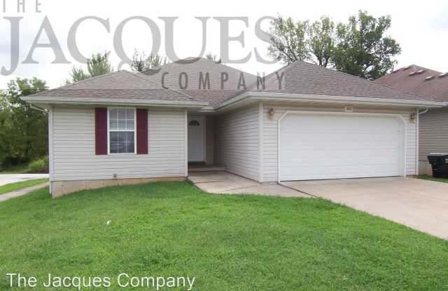 3652 S. Juniper - 3652 S Juniper Avenue, Springfield, MO 65804