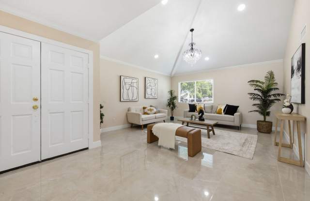 Fully Remodeled House Gallery 3