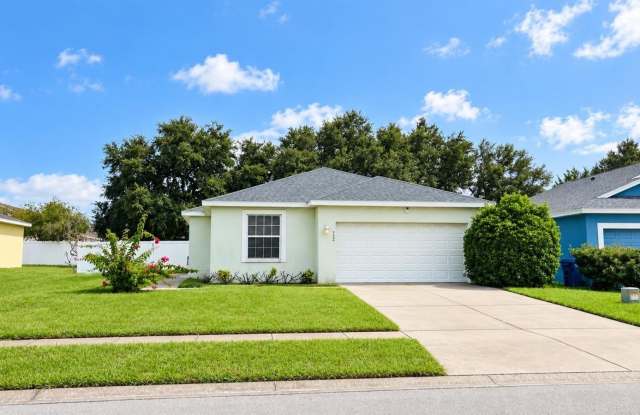732 OVERLOOK GROVE Drive Gallery 1