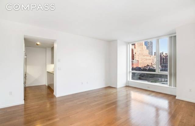 200 Chambers Street photos photos