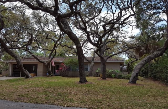 803 ALAMANDA DRIVE - 803 Alamanda Drive, Harbor Bluffs, FL 33770