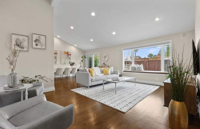 841 W Latimer Ave - 841 West Latimer Avenue, Campbell, CA 95008