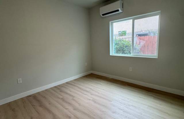 22289 S Garden Ave Gallery 4