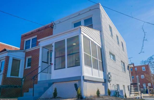 413 KENNEDY NE photos photos